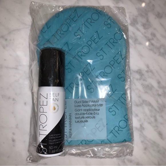 St Tropez Self Tan Luxe Whipped Creme Mousse & Double Sided Tan Applicator Mitt - Picture 2 of 2